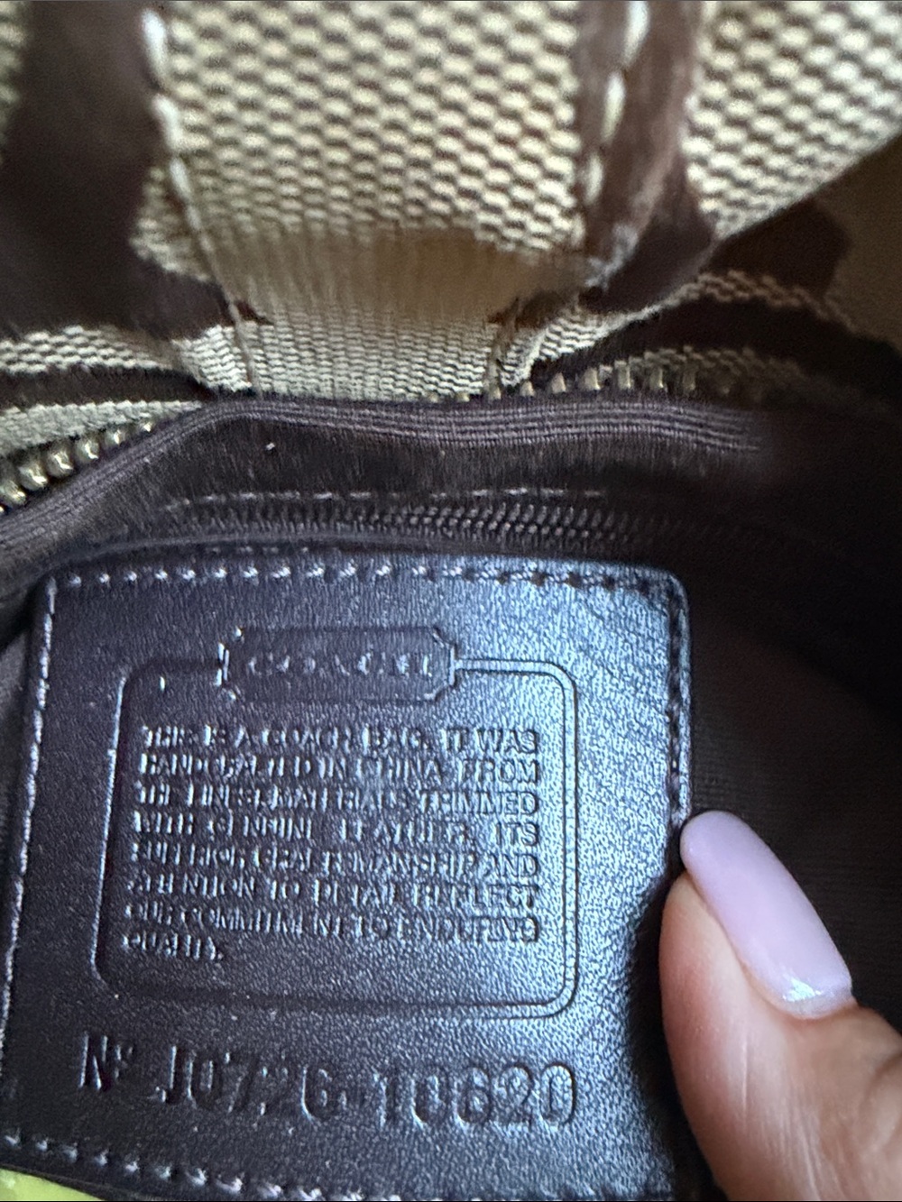 Coach Y2K vintage Beige and Brown Signature Canvas Hobo Bag - Picture 8 of 11